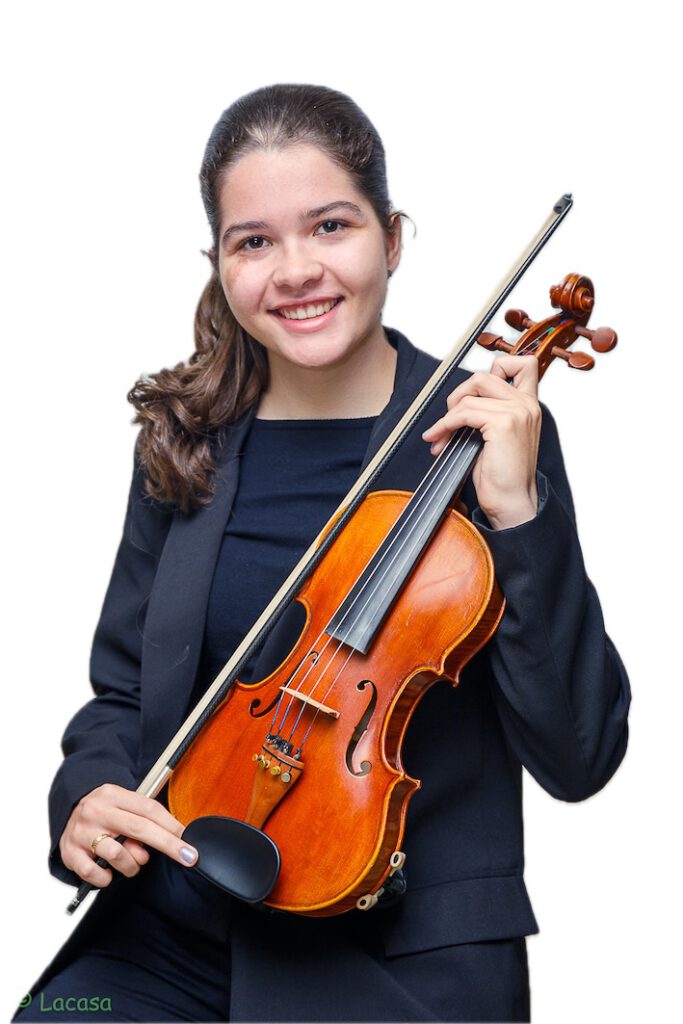 Julia Olivares Rodríguez