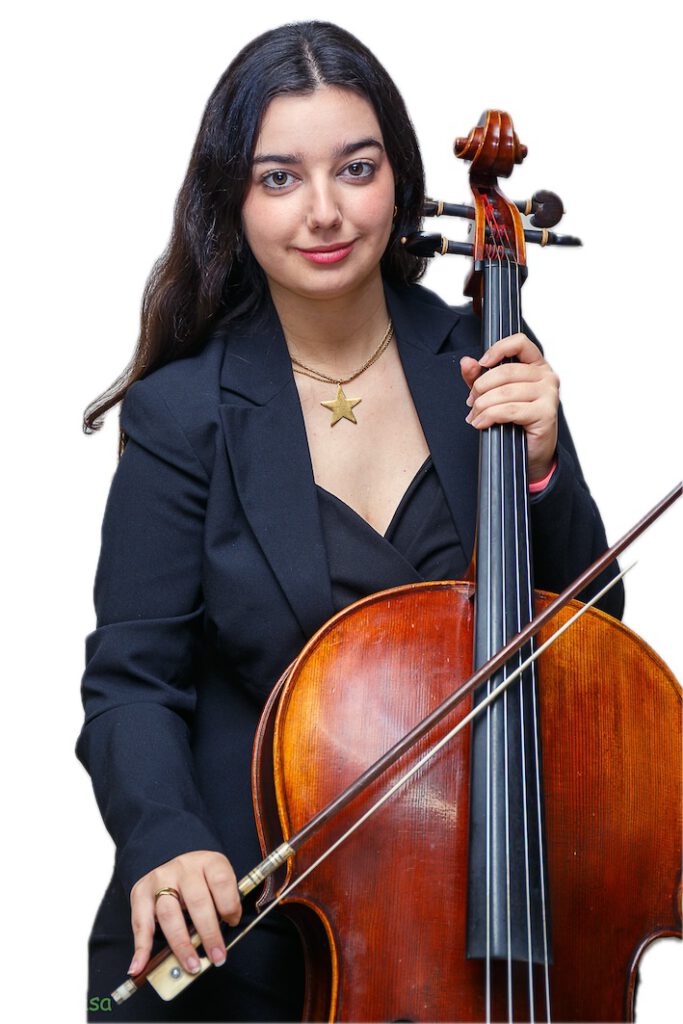 Ángela Maure Román